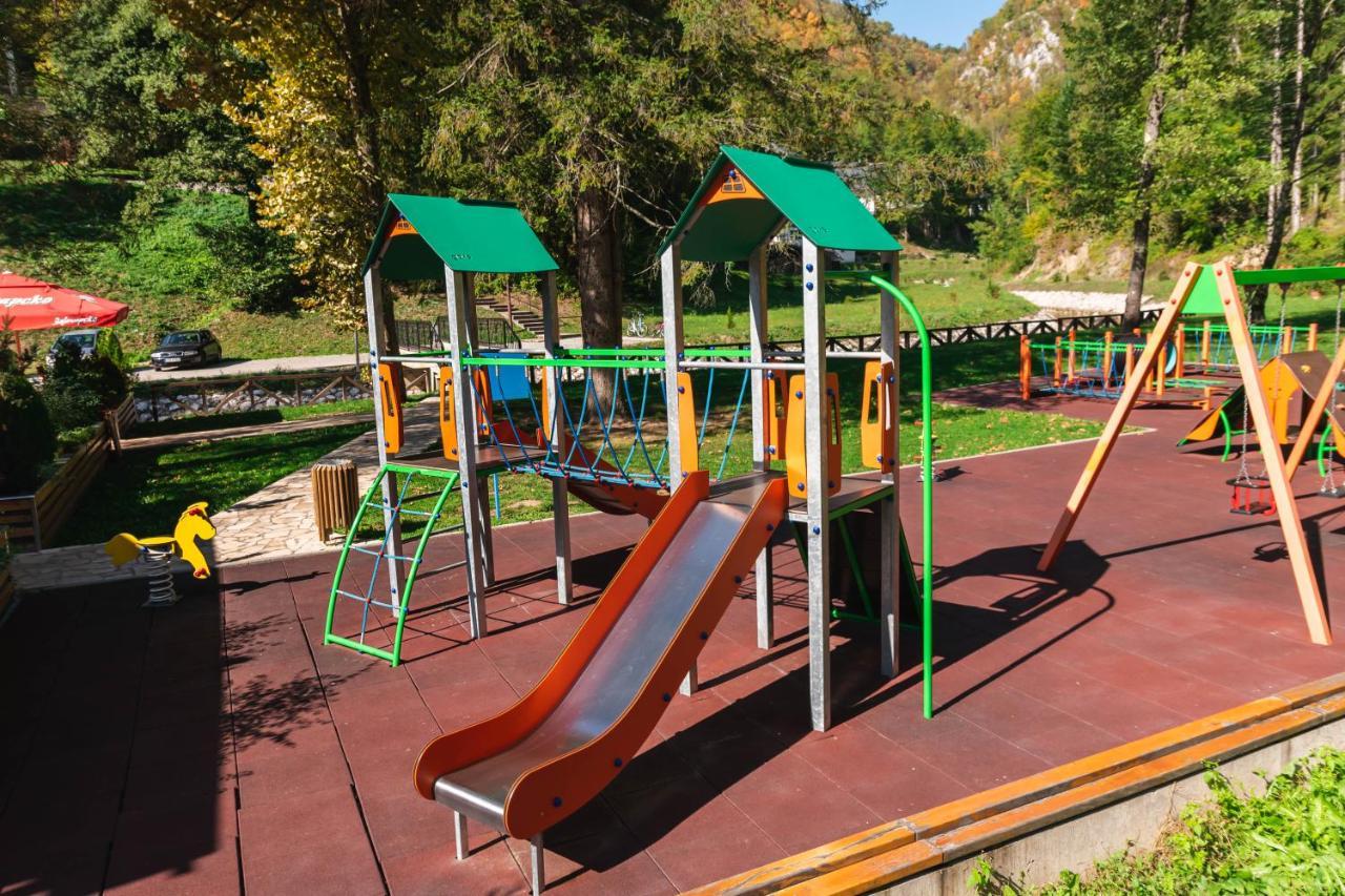 Appartamento Anin Dvor Sekovici Esterno foto